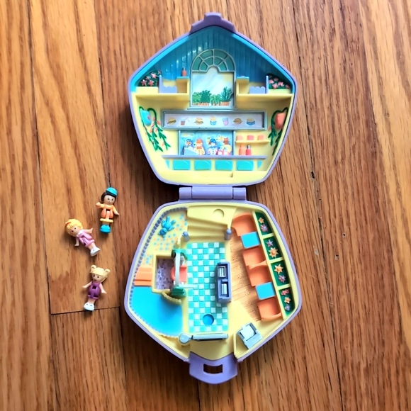Polly Pocket - Diner - Picture 1 of 6